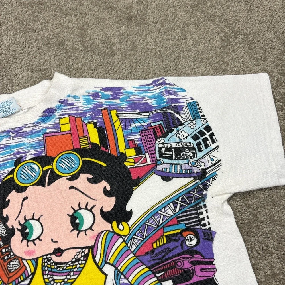 Vintage 1993 Betty Boop Big City Freeze AOP T Shirt Youth One Size Fits All